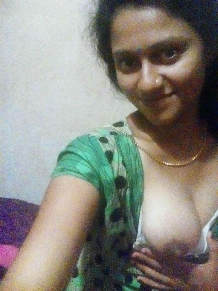 கொழுத முலைகள்