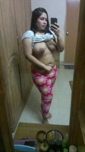 ஜெட்டி உள்ளே விரல் 