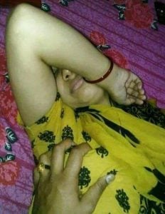 செம்ம தூக்கத்தில் இவள்