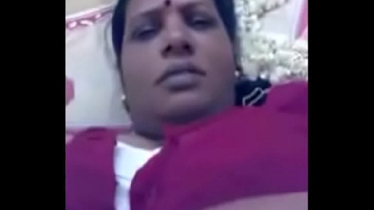 மகன் அடிக்கும் காம கூத்து