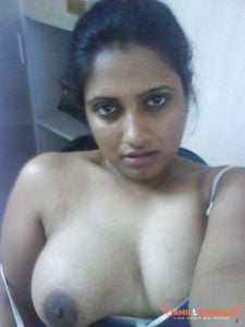 காம வெறி பார்வை 