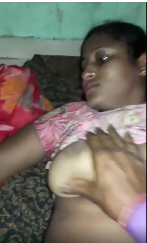 அண்ணி கூதியில் ஒழுத்து செய்யும் செக்ஸ் வீடியோ