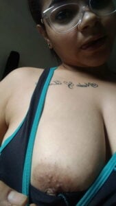 முலை பெருத்த ஆண்ட்டி போட்டோ 