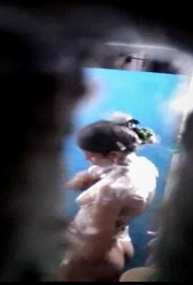 தங்கை குளிக்கும் நிர்வாண காமபடம்