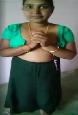 கூடாலூர் வேலைக்காரியின் முலைகள்