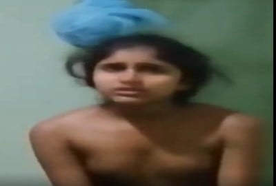படுக்கையறையில் தங்கையின் ஓல்