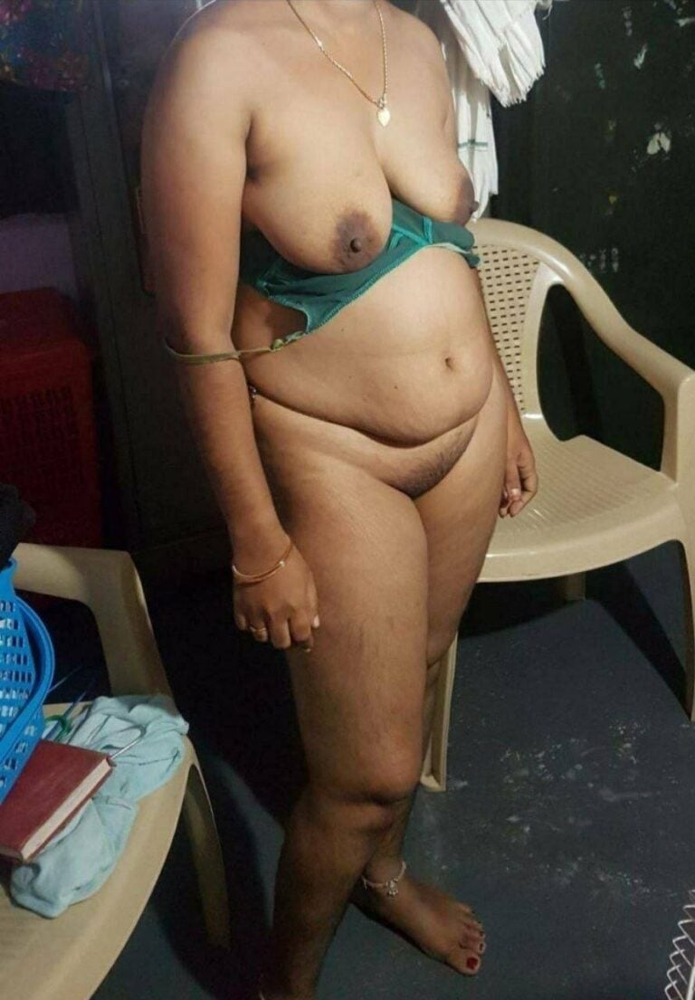 செக்ஸி பூப்ஸ் போட்டோ