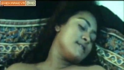 ஷகீலா ஆன்டியின் அடிச்சிக்கமுடியாத பிட்டு படம்