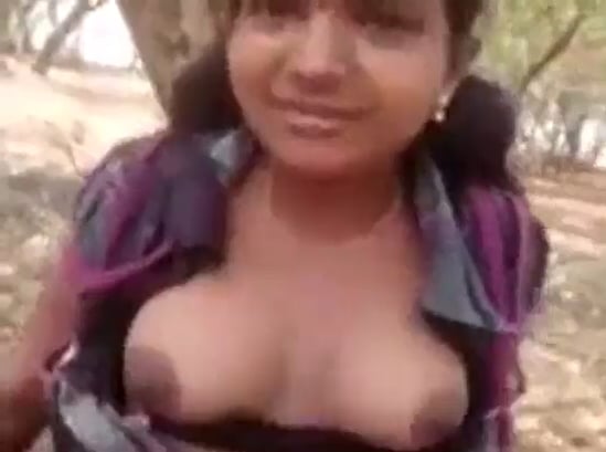இளம் பெண்ணை கிராமத்து காட்டில் புண்டையில் பூல் விட்டு ஓக்கிறான்