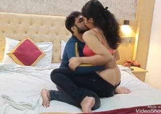 மங்களூர் நண்பனின் மனைவியின் படுக்கையறை செக்ஸ்