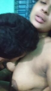 நடிகை காதலனுடன் செக்ஸ் மூட்
