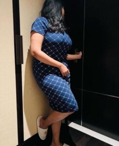 தமிழ் இன்ஸ்டா பெண் பெருத்த முலை