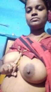 கிராமத்து பெண் முலை படம் ஹாட்