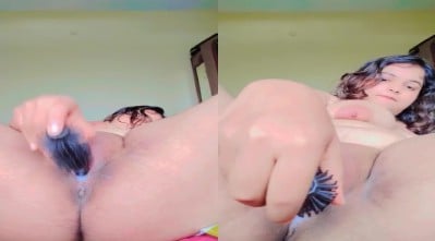 சென்னை பொண்ணு சீப்பு வச்சி சுயஇன்பம் பண்ணுகிறாள்