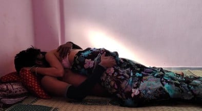 புது வீட்டு வேலைக்காரி சாமானை வேலை பார்த்தேன்