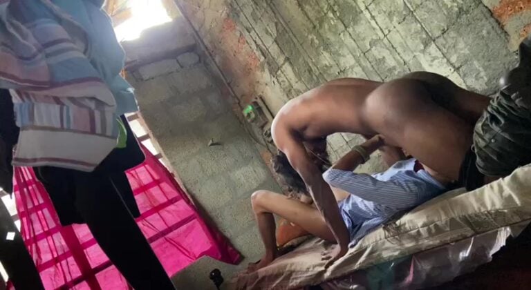 குக்கு கிராமத்து பெண் செக்ஸ் பண்ணும்போது வீடியோ