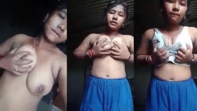 மூடு தாங்கமுடியாமல் ப்ராவை கழட்டி முலை பிசைந்தேன்