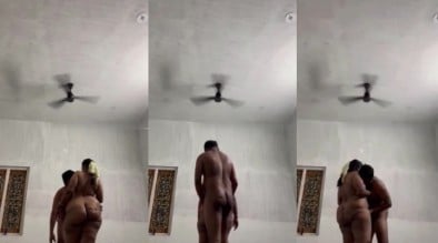 பொள்ளாச்சி பெரிய சூத்து ஆன்டி அம்மணமாக ரொமான்ஸ்