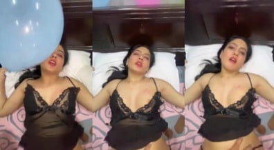 பலோன் அக்கா புண்டையில் ஓக்கும்போது அனல்பறந்தது